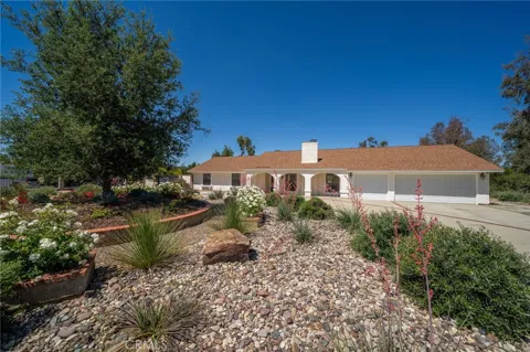 16639 Fox Glen