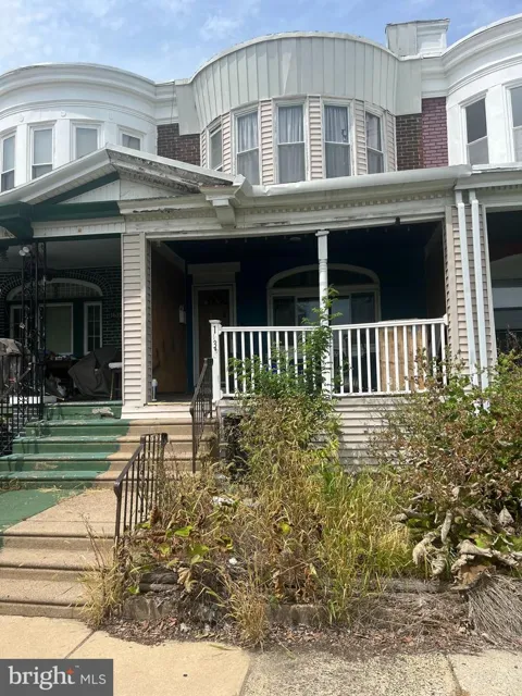 1633 W WYOMING AVENUE