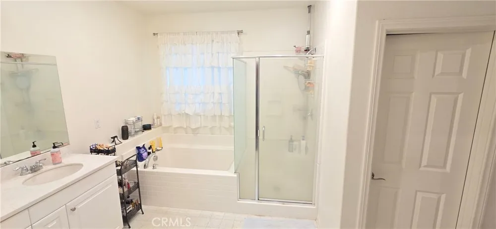 8221 Muir Lane Riverside, CA 92507