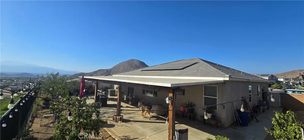 8221 Muir Lane Riverside, CA 92507