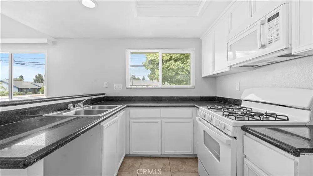 406 Imperial #D Ontario, CA 91764