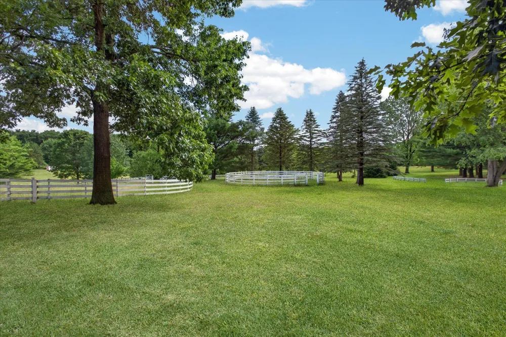 11410 Jones Road Berrien Springs, MI 49103