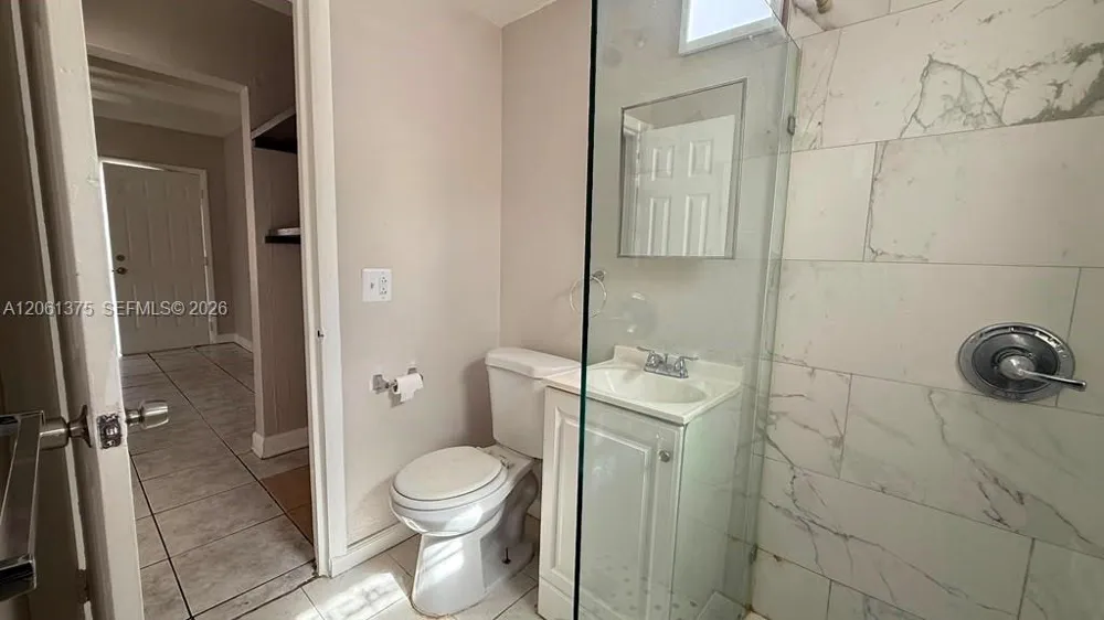 6901 NW 8th Ave #5 Miami, FL 33150