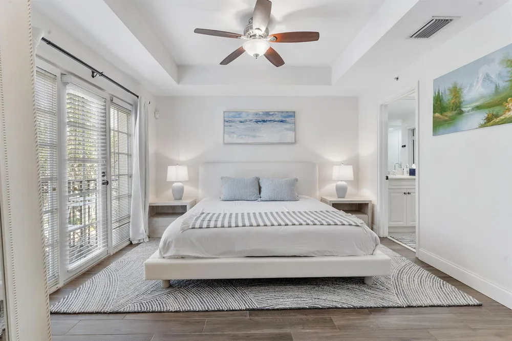 1035 W Heritage Club Circle Delray Beach, FL 33483