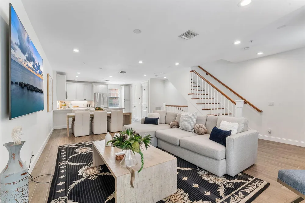1035 W Heritage Club Circle Delray Beach, FL 33483
