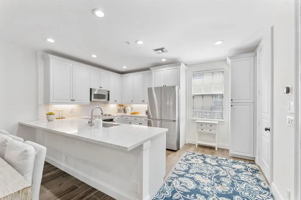 1035 W Heritage Club Circle Delray Beach, FL 33483