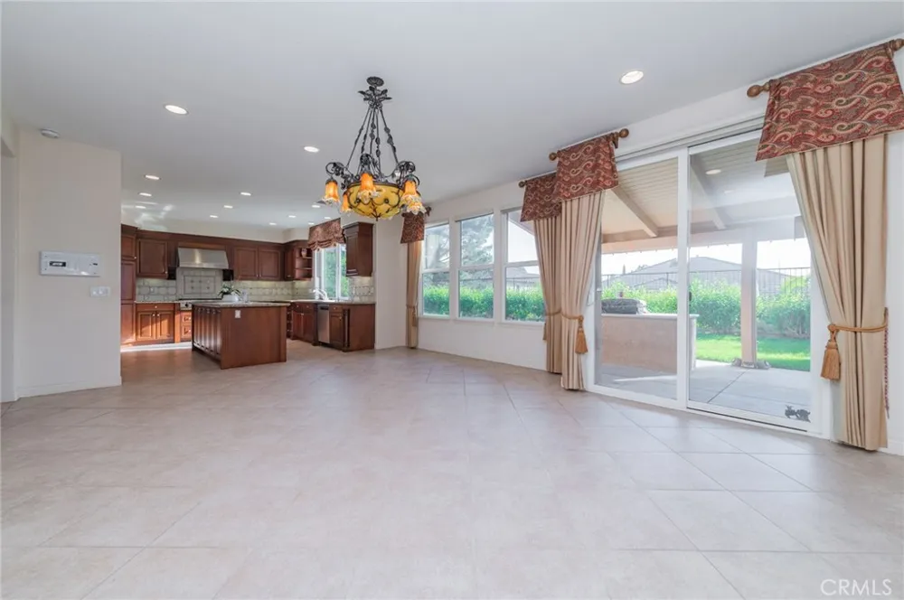 5435 Vista Del Mar Yorba Linda, CA 92887