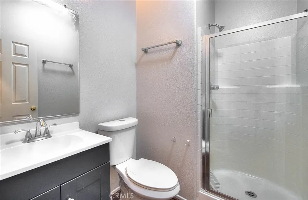 5732 Ridgemark Fontana, CA 92336