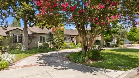 135 E Las Flores Ave