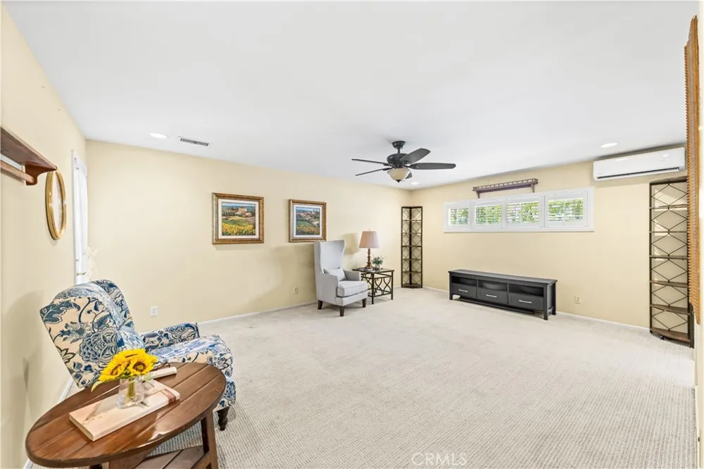 135 E Las Flores Ave Arcadia, CA 91006