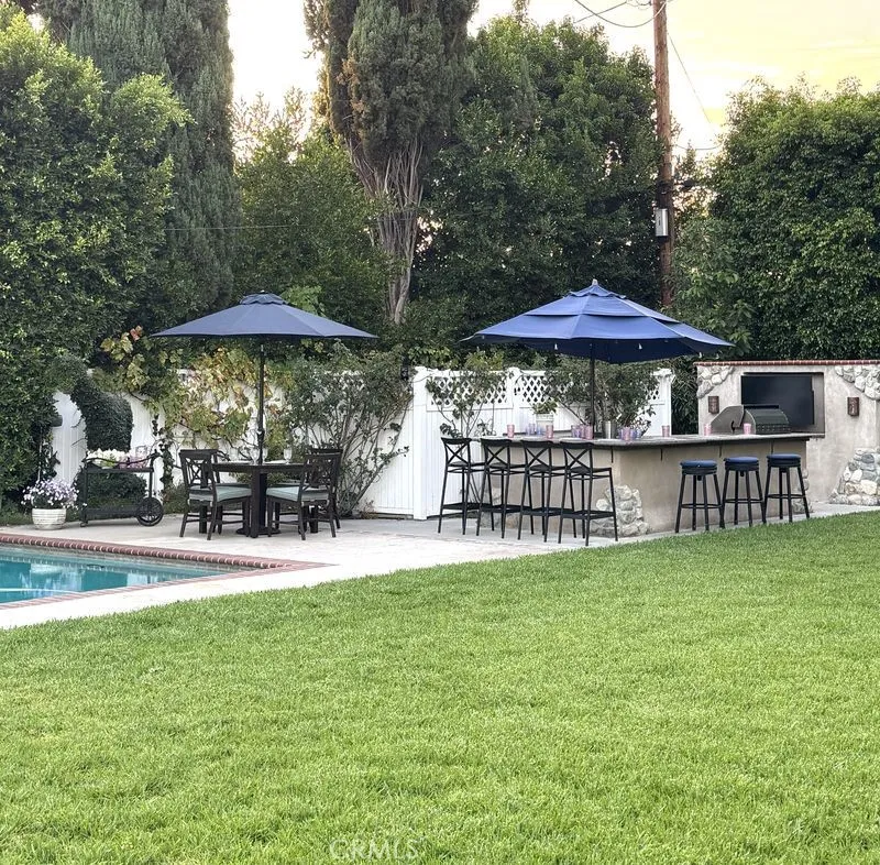 135 E Las Flores Ave Arcadia, CA 91006
