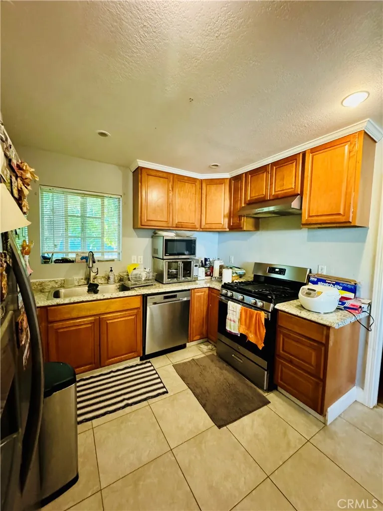 2630 Maceo Street Los Angeles, CA 90065