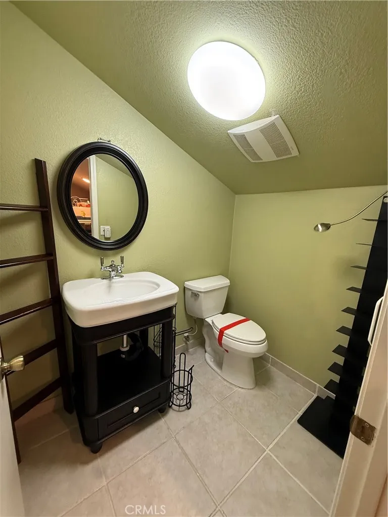 2226 Calle Leon West Covina, CA 91792