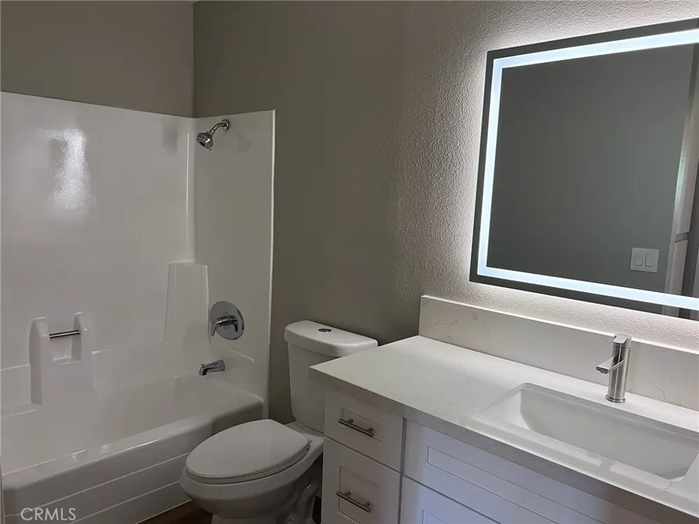 3054 Associated Road #20 Fullerton, CA 92835