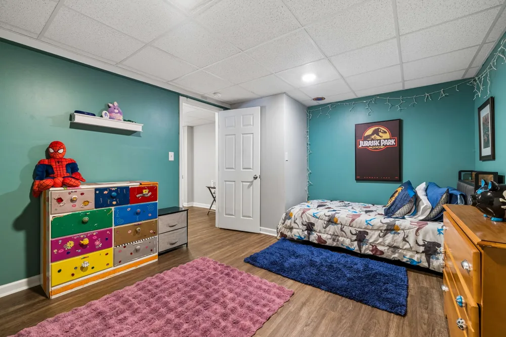 1109 Taylor Town Rd White Bluff, TN 37187