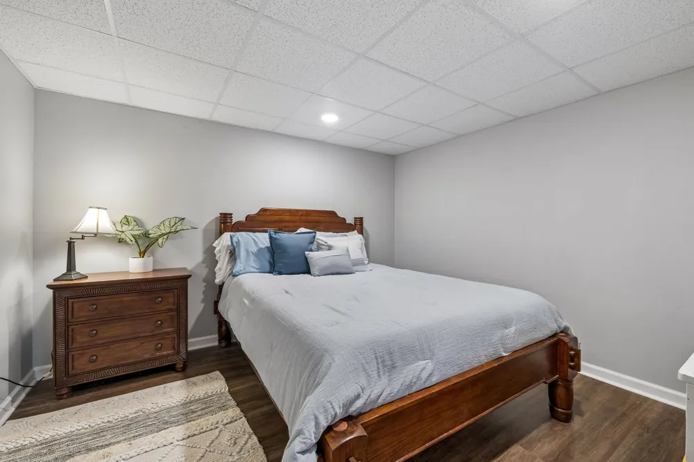 1109 Taylor Town Rd White Bluff, TN 37187