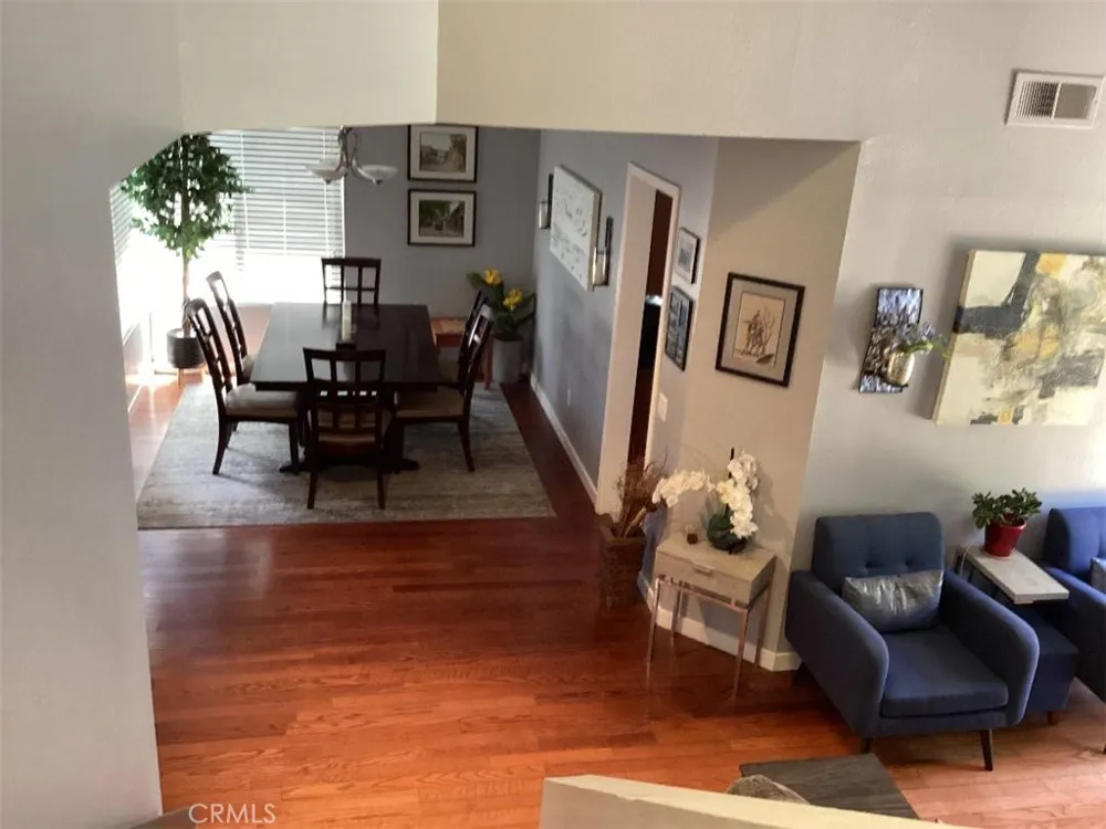 12568 Rideabout Court San Diego, CA 92129
