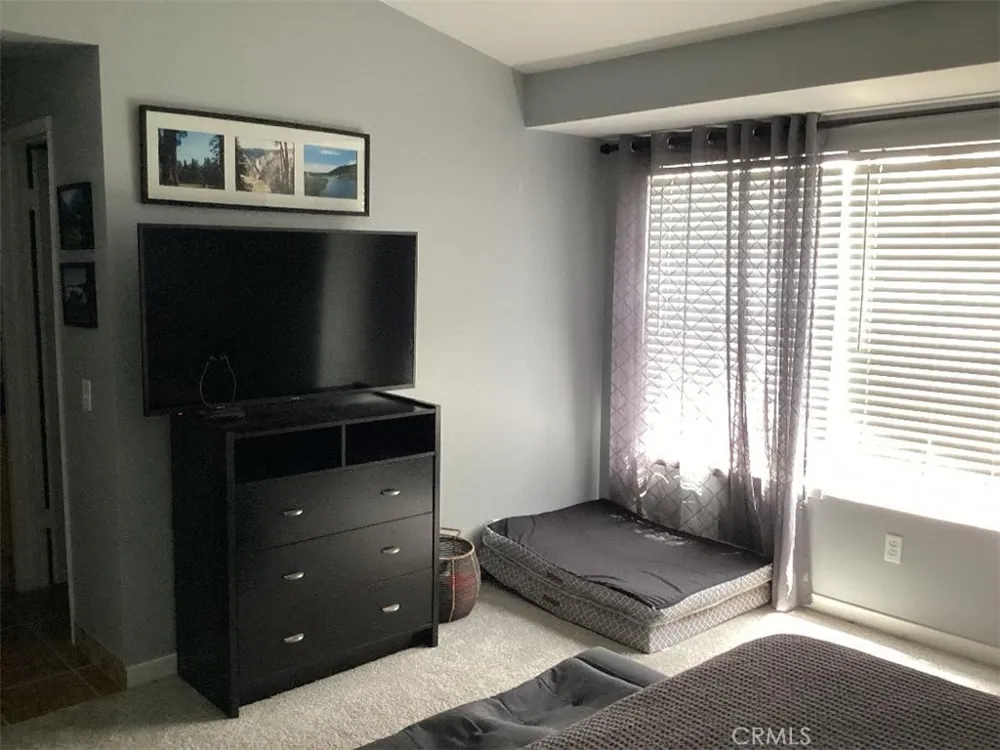 12568 Rideabout Court San Diego, CA 92129