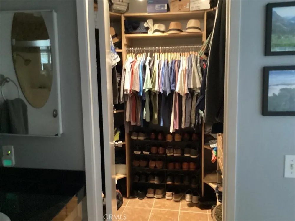 12568 Rideabout Court San Diego, CA 92129