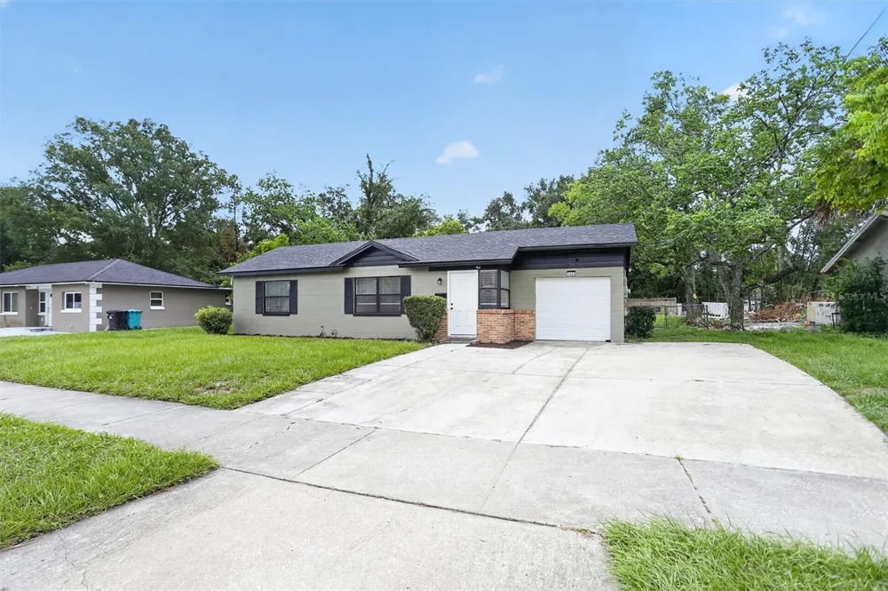 3402 LEWIS COURT Orlando, FL 32805