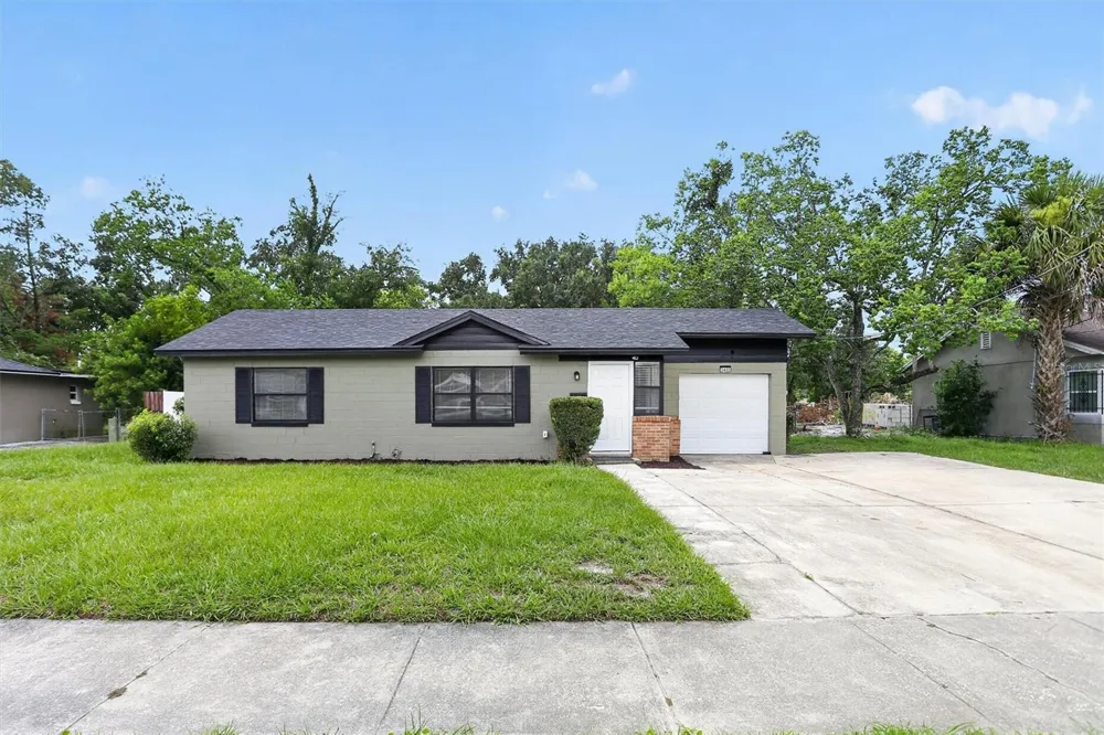 3402 LEWIS COURT Orlando, FL 32805