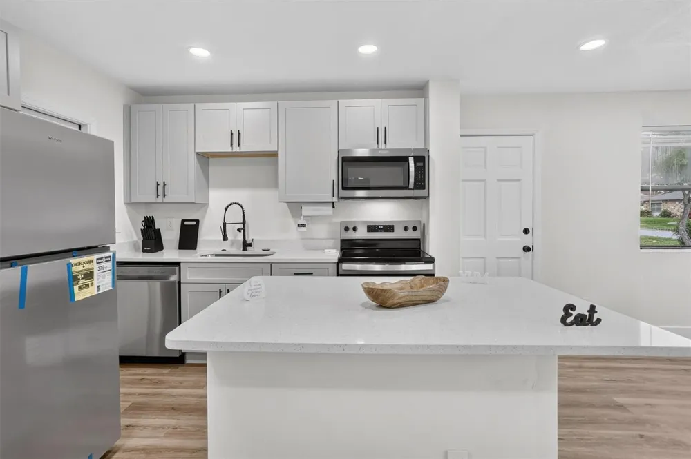 3402 LEWIS COURT Orlando, FL 32805
