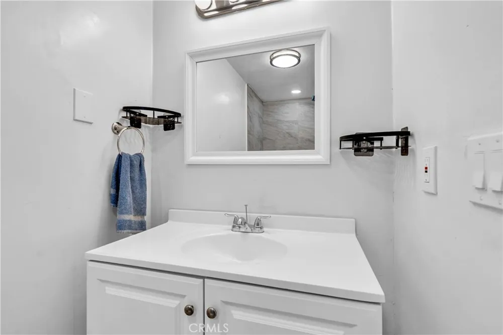 415 Santa Fe Hemet, CA 92543
