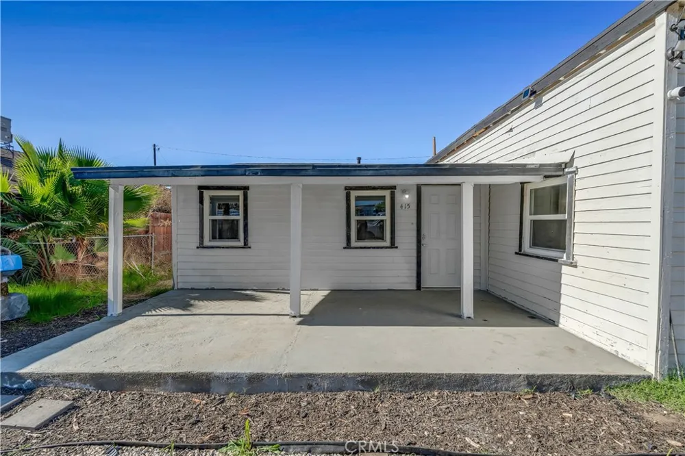 415 Santa Fe Hemet, CA 92543