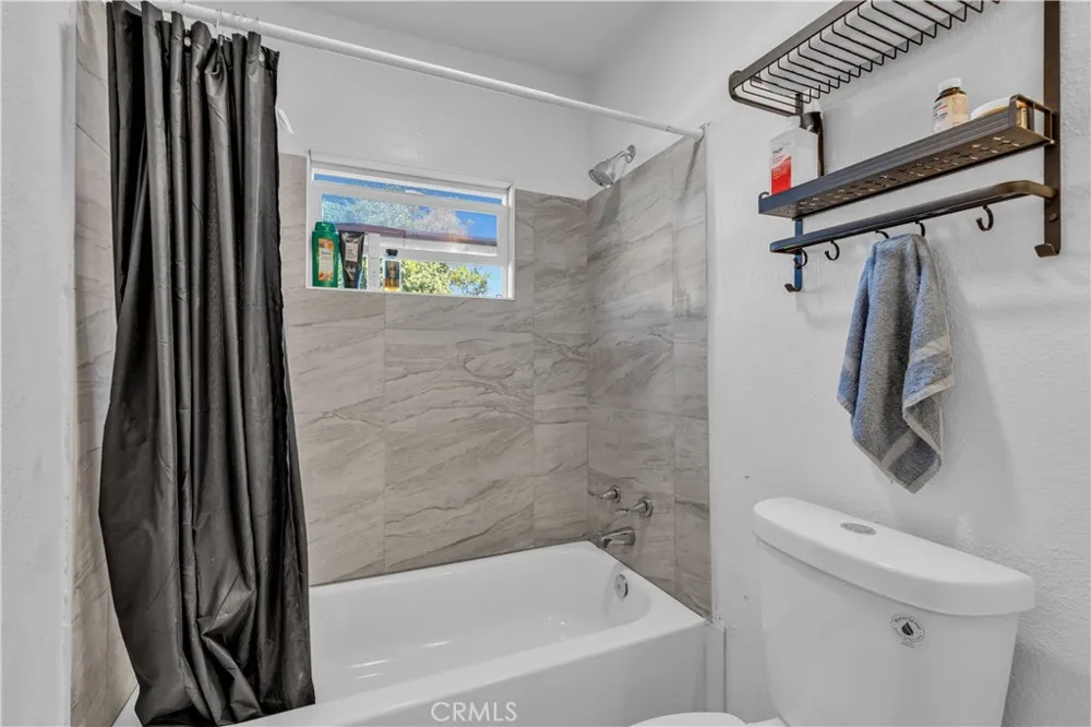 415 Santa Fe Hemet, CA 92543