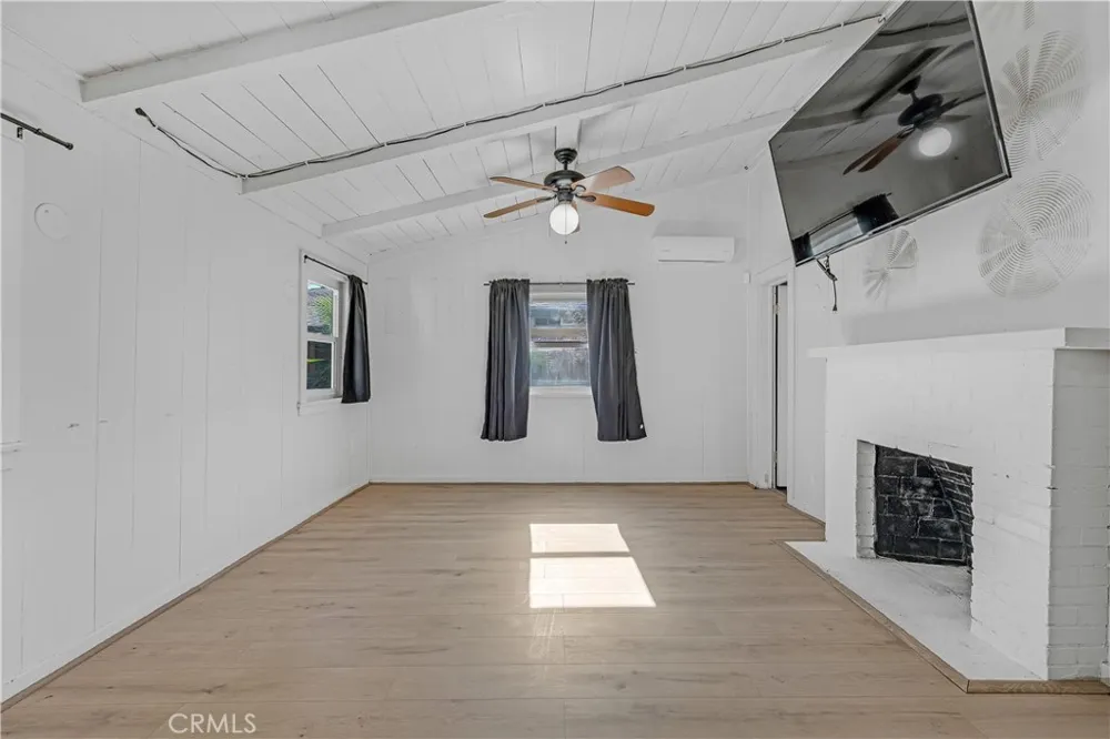 415 Santa Fe Hemet, CA 92543