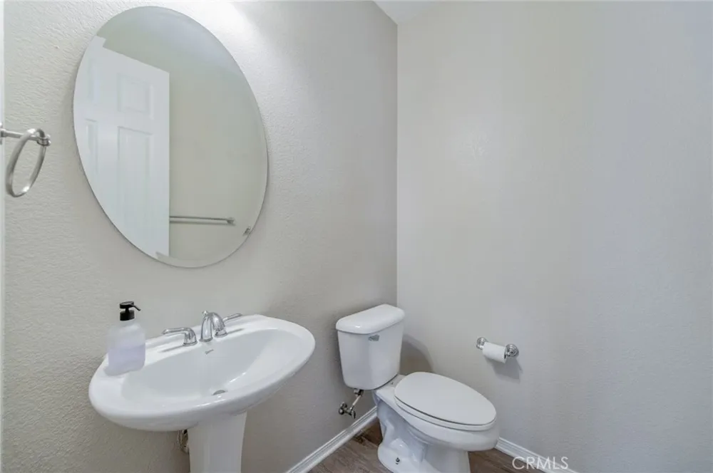 6535 Caxton Eastvale, CA 91752