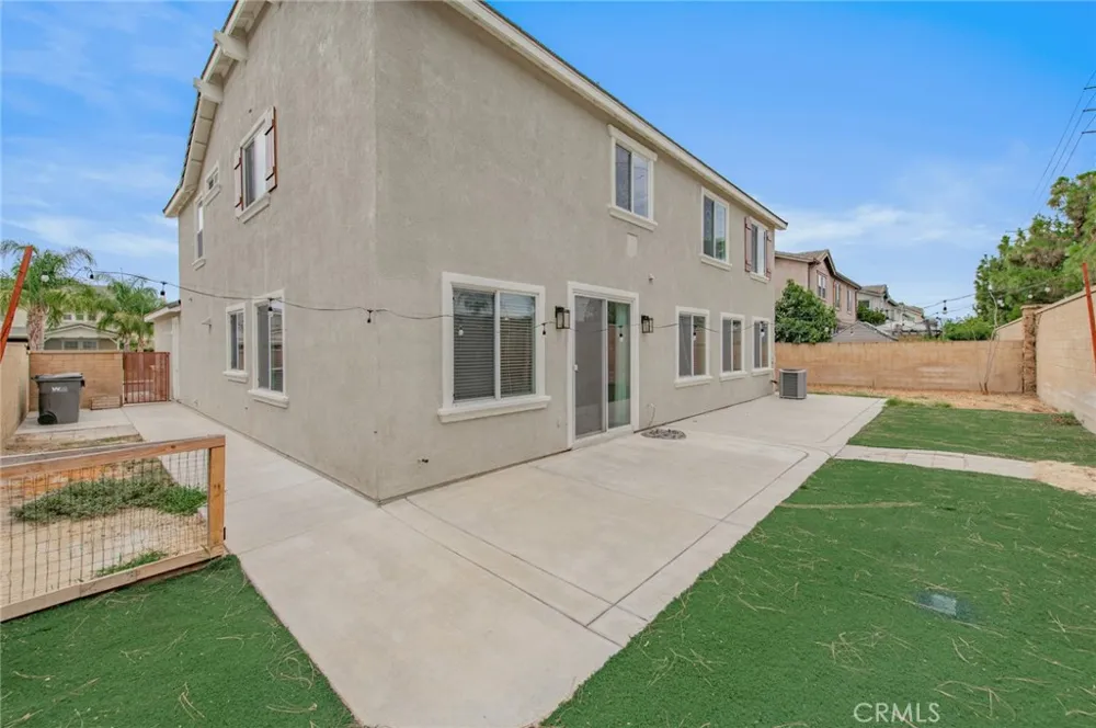 6535 Caxton Eastvale, CA 91752