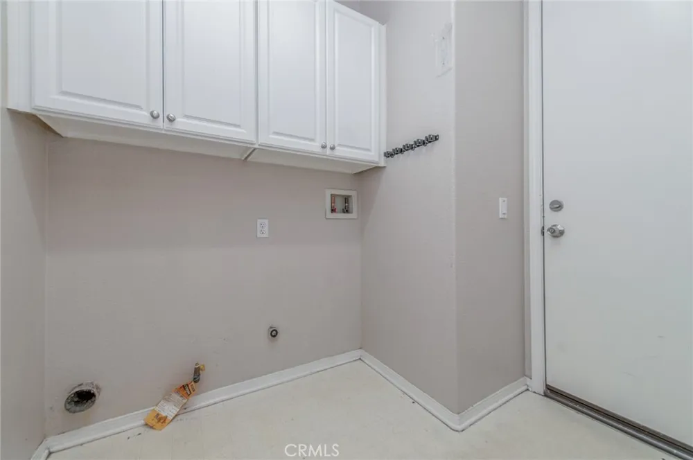 6535 Caxton Eastvale, CA 91752
