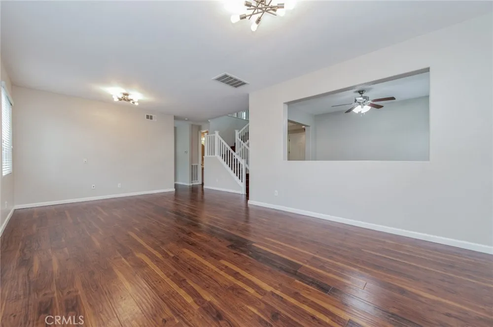 6535 Caxton Eastvale, CA 91752