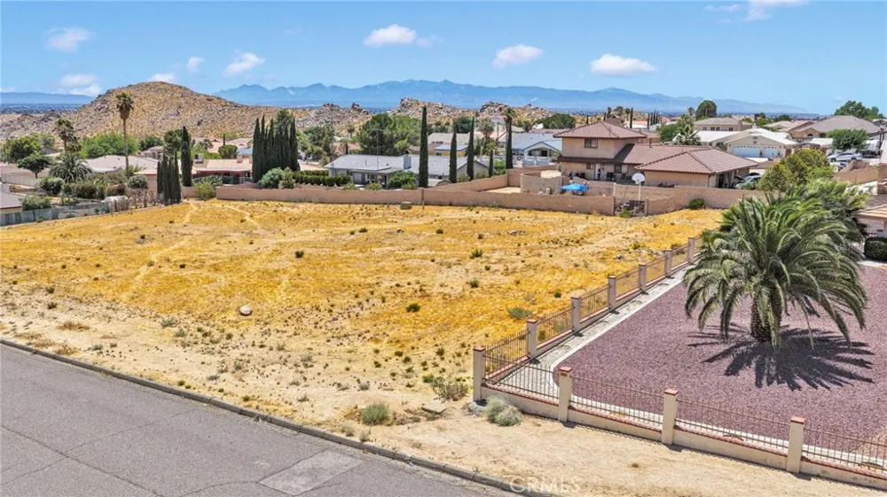 TUDE ROAD Apple Valley, CA 92307