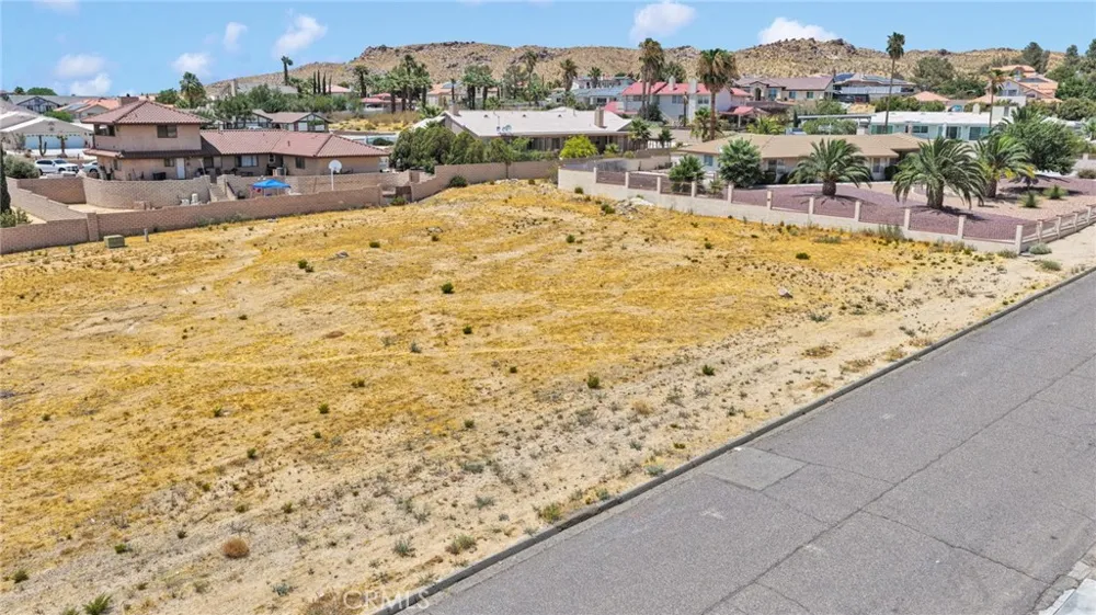 TUDE ROAD Apple Valley, CA 92307