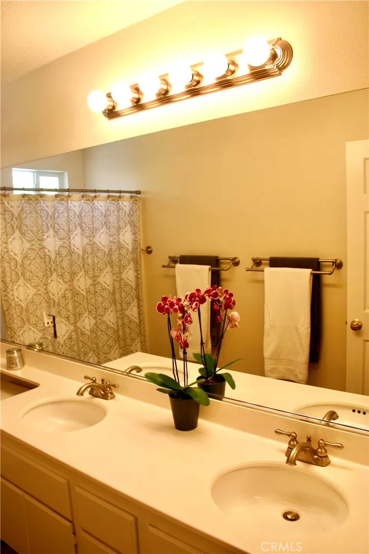 27 Tradition Rancho Santa Margarita, CA 92688