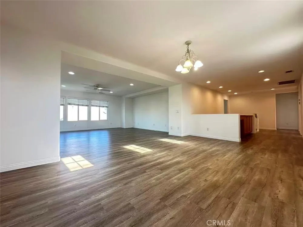 6429 Amber Sky Way Eastvale, CA 92880