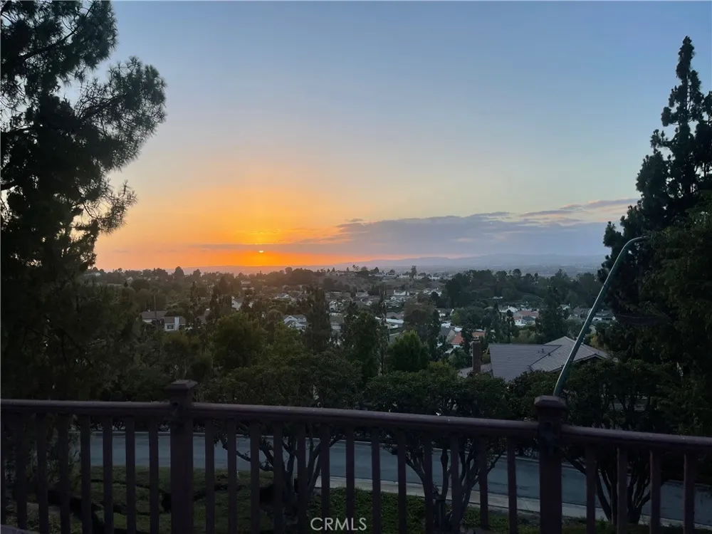5780 E River Valley Trail Anaheim Hills, CA 92807