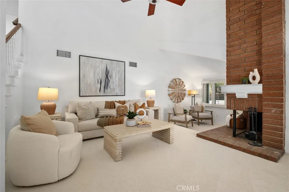 5780 E River Valley Trail Anaheim Hills, CA 92807