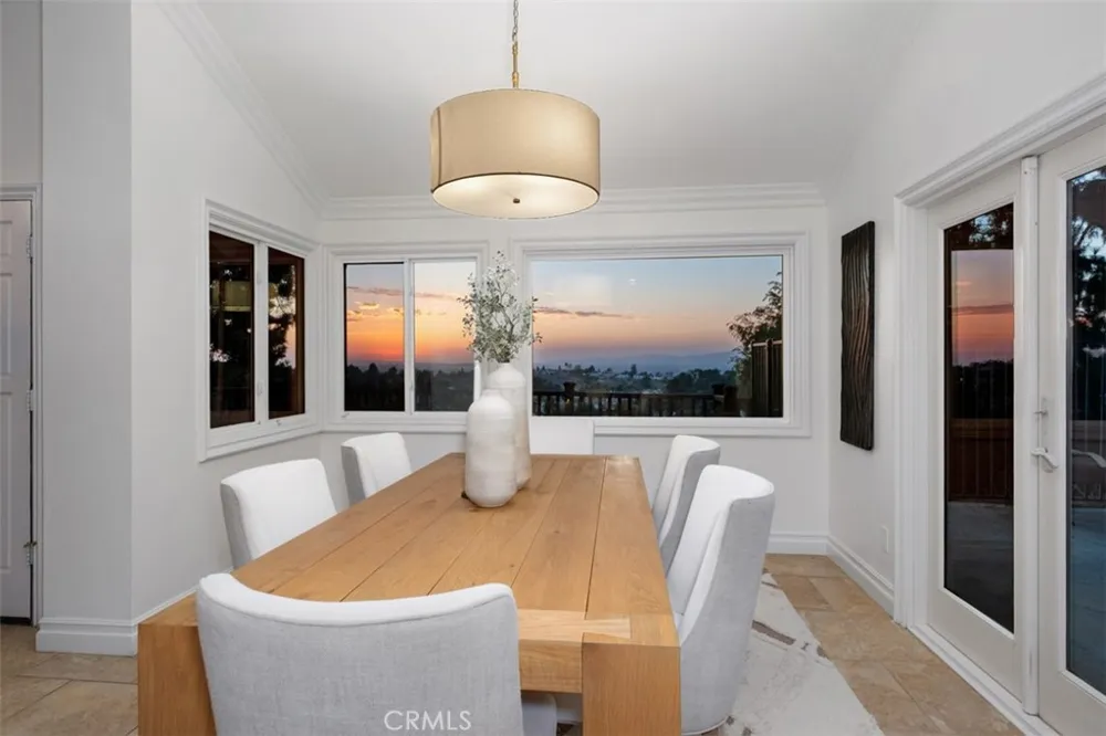 5780 E River Valley Trail Anaheim Hills, CA 92807