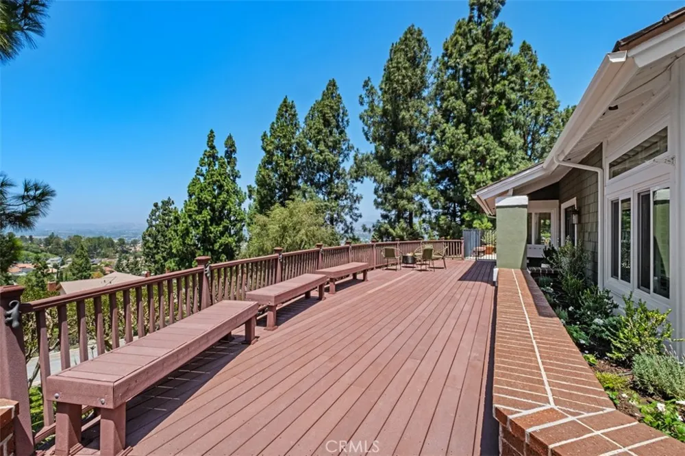 5780 E River Valley Trail Anaheim Hills, CA 92807