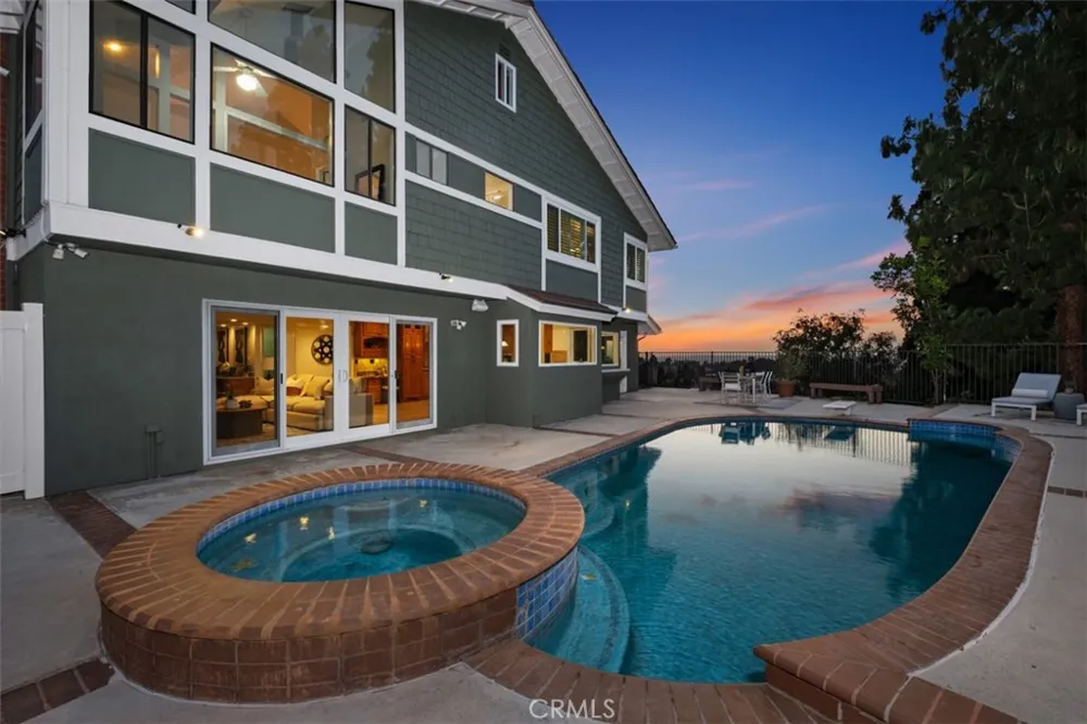 5780 E River Valley Trail Anaheim Hills, CA 92807
