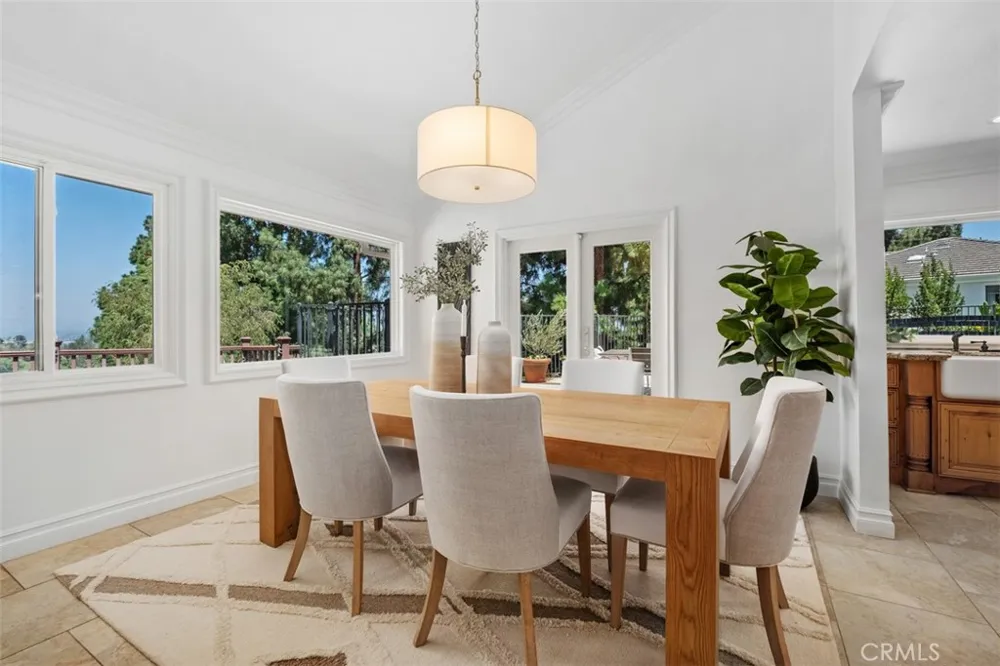 5780 E River Valley Trail Anaheim Hills, CA 92807