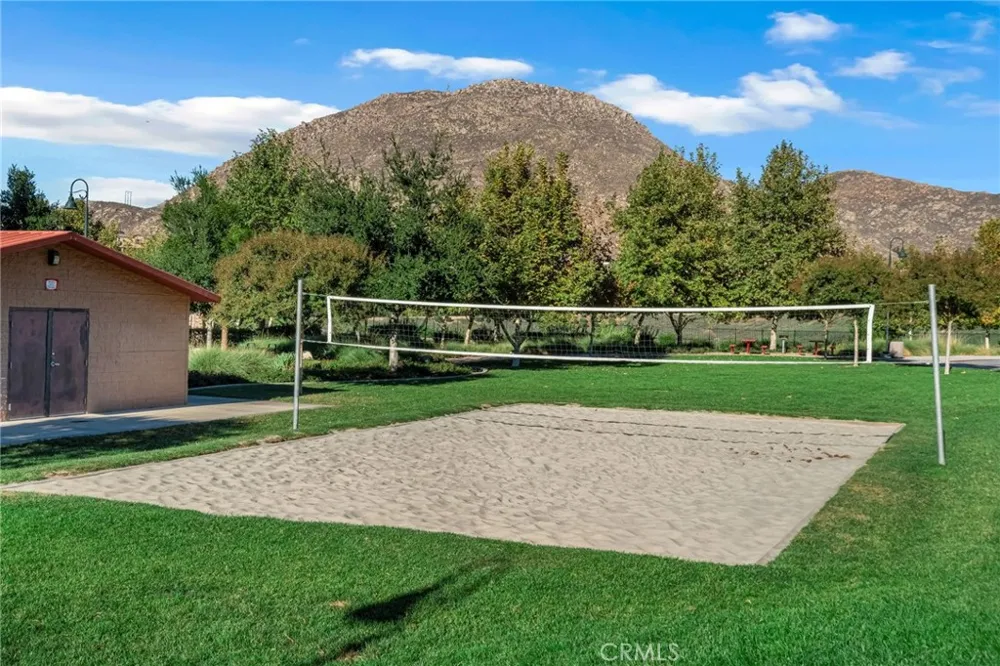 20765 Barn Road Riverside, CA 92507