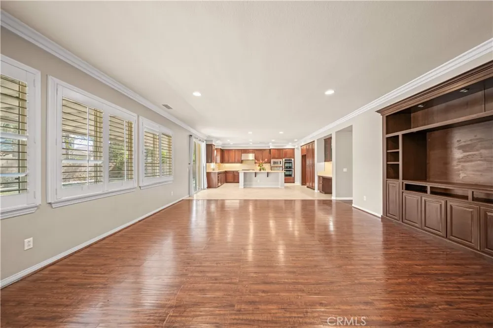 14075 Silent Stream Ct Eastvale, CA 92880
