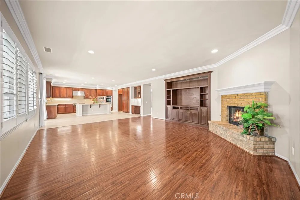 14075 Silent Stream Ct Eastvale, CA 92880