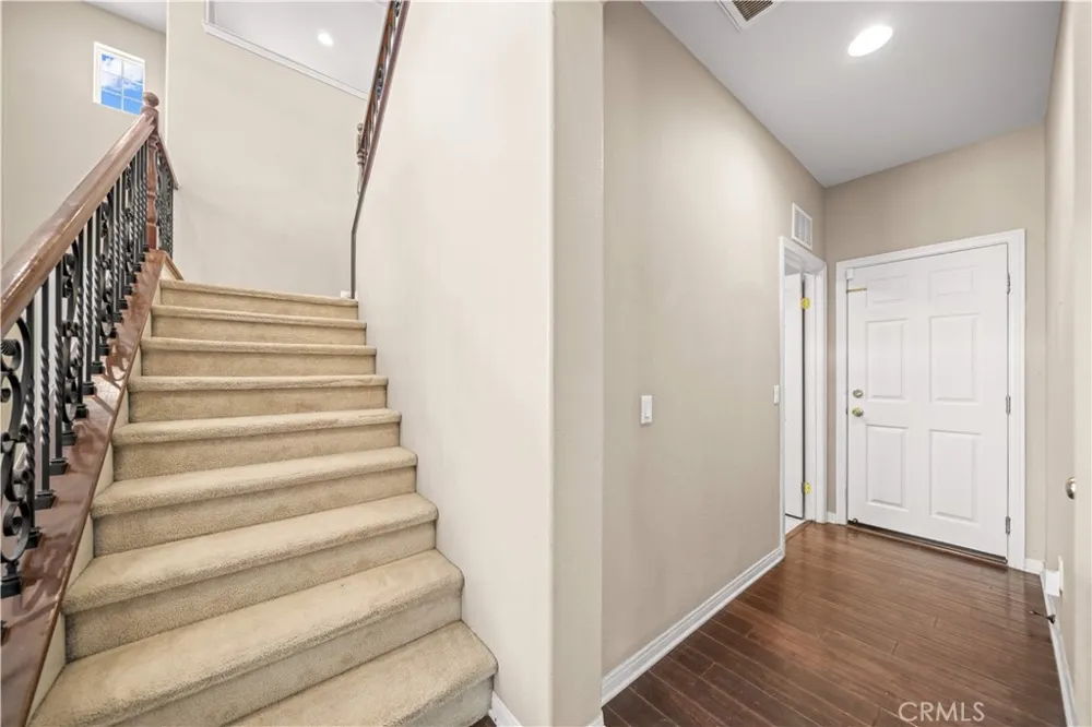 14075 Silent Stream Ct Eastvale, CA 92880