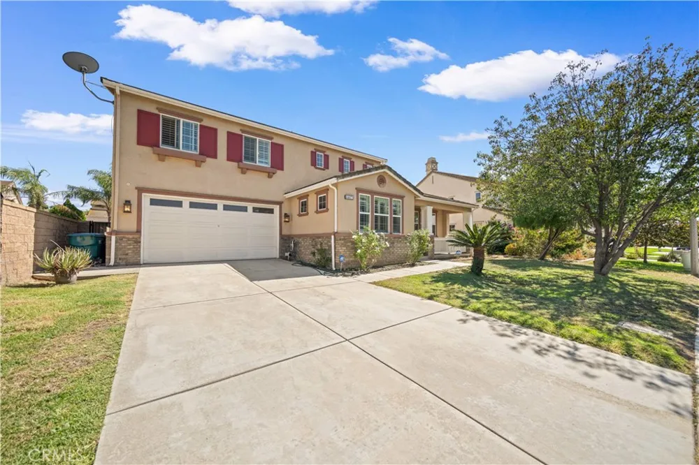 14075 Silent Stream Ct Eastvale, CA 92880