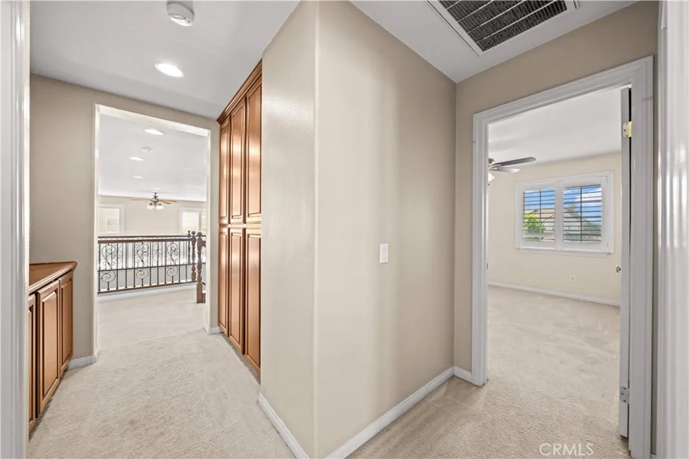 14075 Silent Stream Ct Eastvale, CA 92880